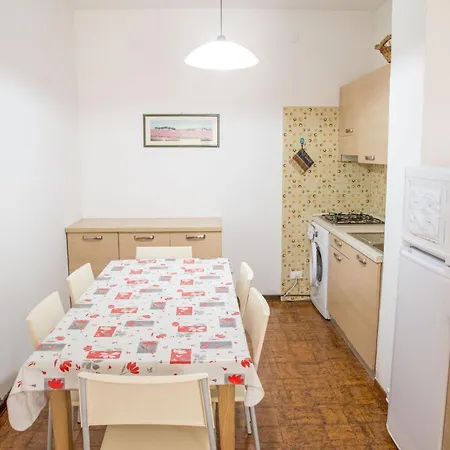 Pinewood Escape With Garden * Eraclea Mare