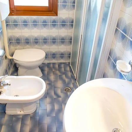 Pinewood Escape With Garden Apartment *