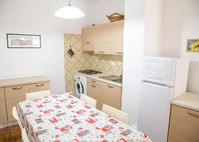 Pinewood Escape With Garden * Eraclea Mare